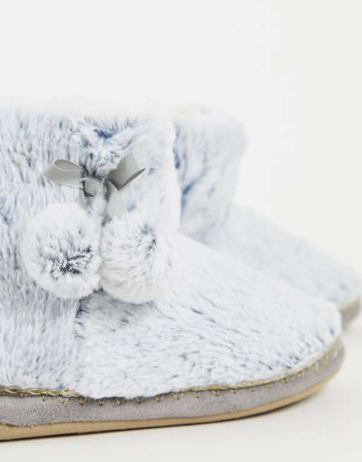 Accessorize boot slipper in grey faux fur