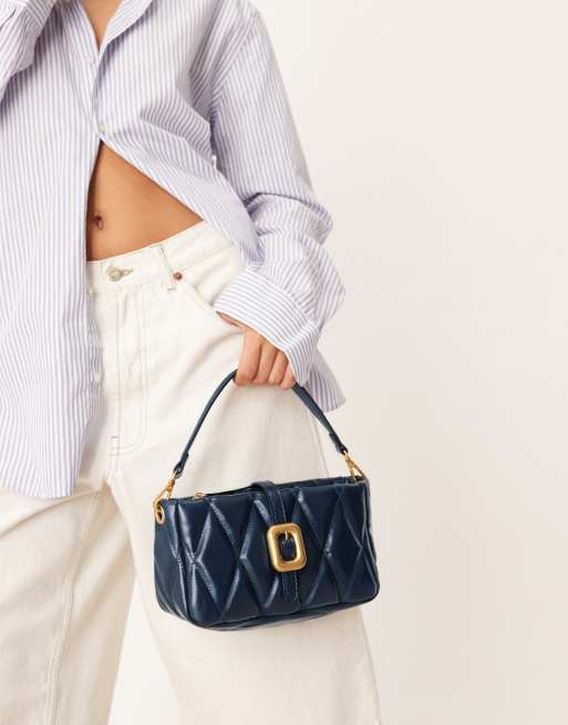 Accessorize - Borsa a tracolla trapuntata spessa color blu navy con fibbia