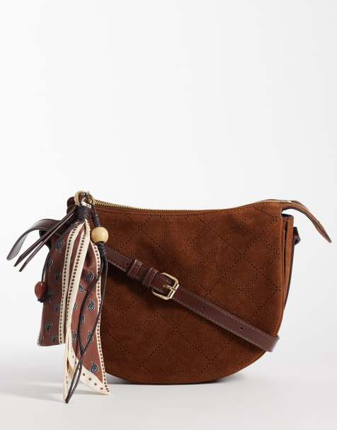 Accessorize – Brun axelremsväska i mockaimitation med scarfdetalj - view 1