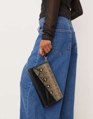 Accessorize - Bunte Handgelenktasche mit Schlangenmuster und Umschlag