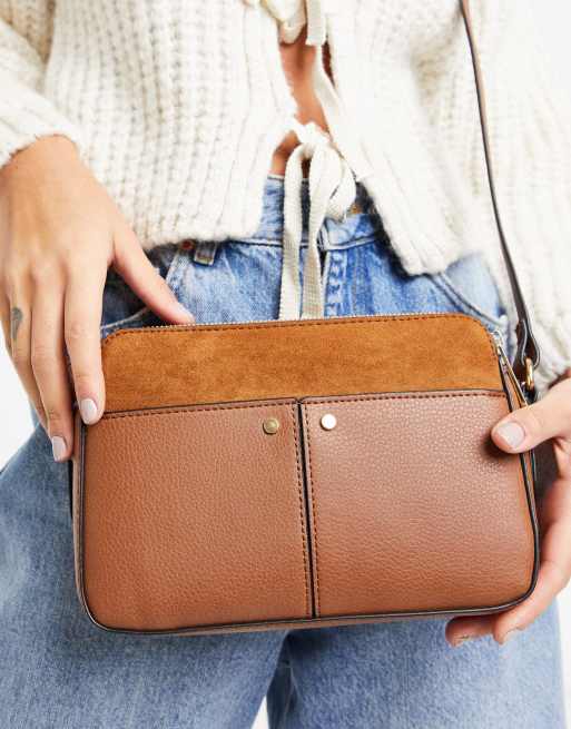 Charlotte cross best sale body bag