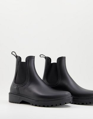 Accessorize chelsea rain boots in matte black | ASOS