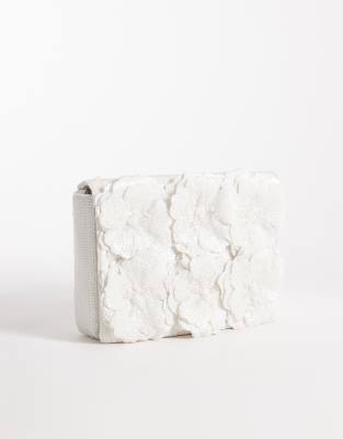Clutch-Tasche in Weiß mit Umschlag und 3D-Blumen Weiß No Size