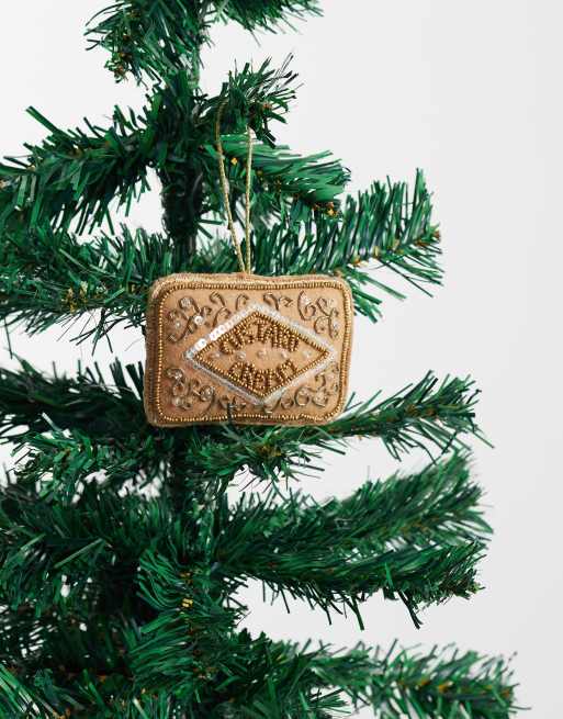 Accessorize custard cream christmas tree decoration, 3 of 3