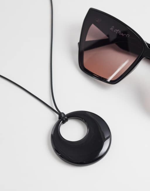 Accessorize disc cord necklace in black, 2 of 4