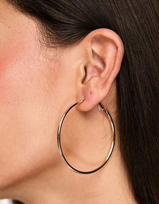 Accessorize – Einfache, mittelgroße Creolen in Goldoptik, 4 von 4