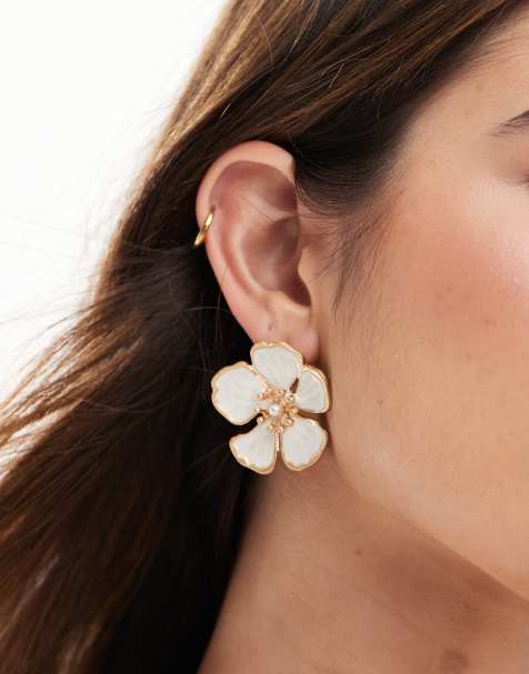Accessorize enamel statement flower stud earrings in white - view 1