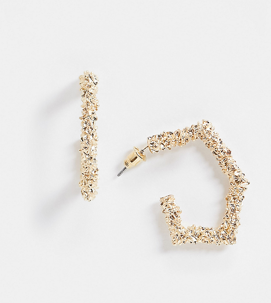 Accessorize - Exclusieve zeshoekige oorbellen met textuur in goud