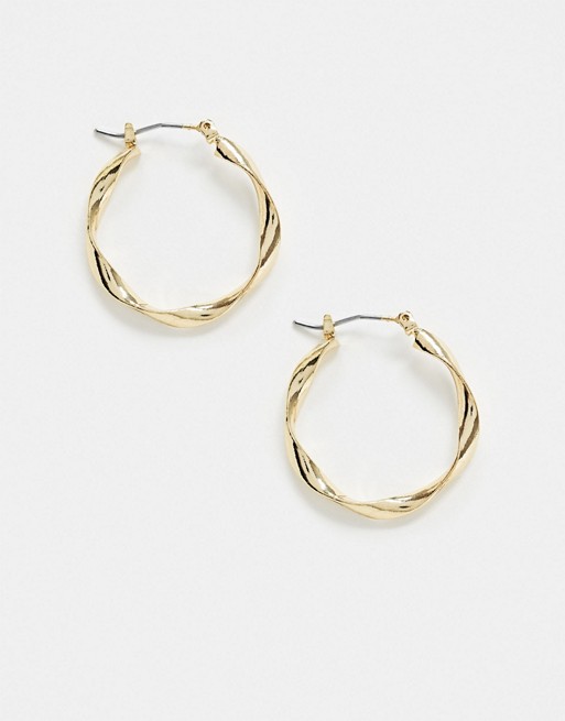 Accessorize Exclusive fluid hoop earrings in gold