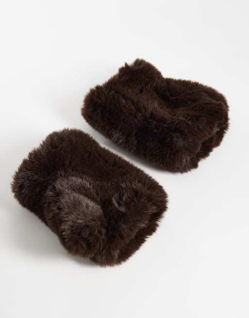Accessorize faux fur cut off gloves in chocolate brown, 2 of 3