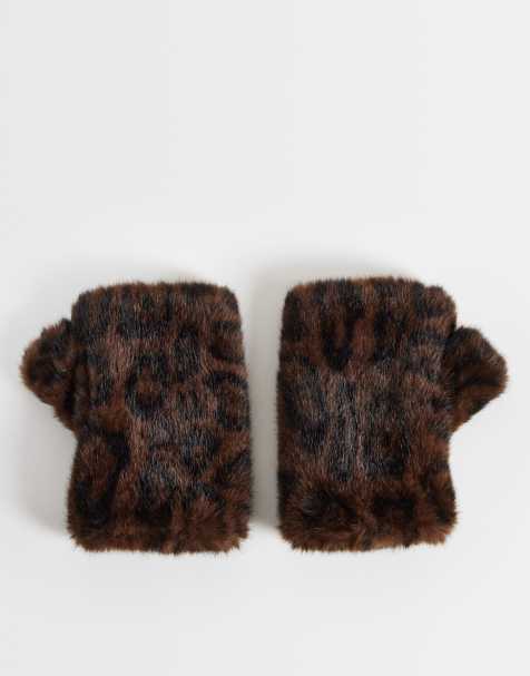 Accessorize faux fur cut off gloves in leopard print - view 1