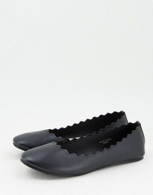 Accessorize – Flache Schuhe in Schwarz mit Bogenkante