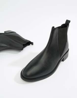 flat leather chelsea boots