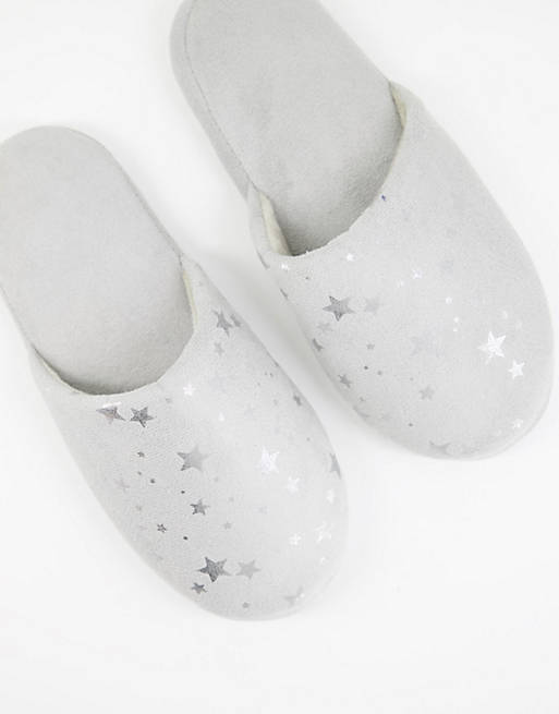 Accessorize fluffy slipper in gray with star detail
