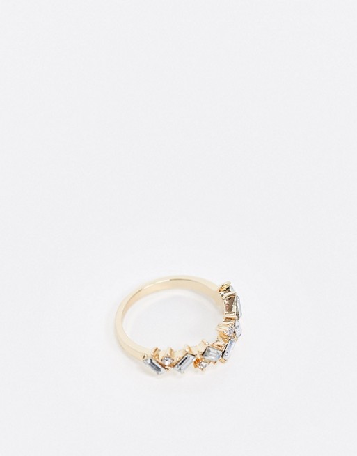 Accessorize gem ring in clear and gold