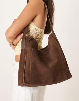 Accessorize - Große Schultertasche aus Wildleder in Schokobraun mit Tasche