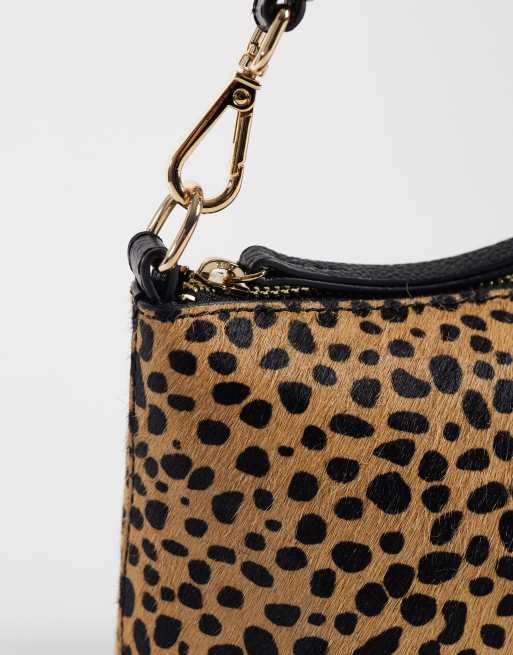 Accessorize handheld shoulder bag with crossbody strap in leopard, 3 of 4