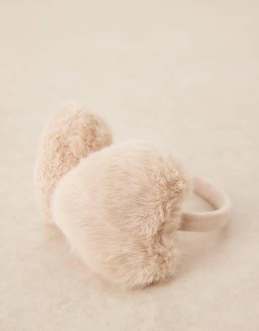 Accessorize heart fur earmuff in white, 2 of 3