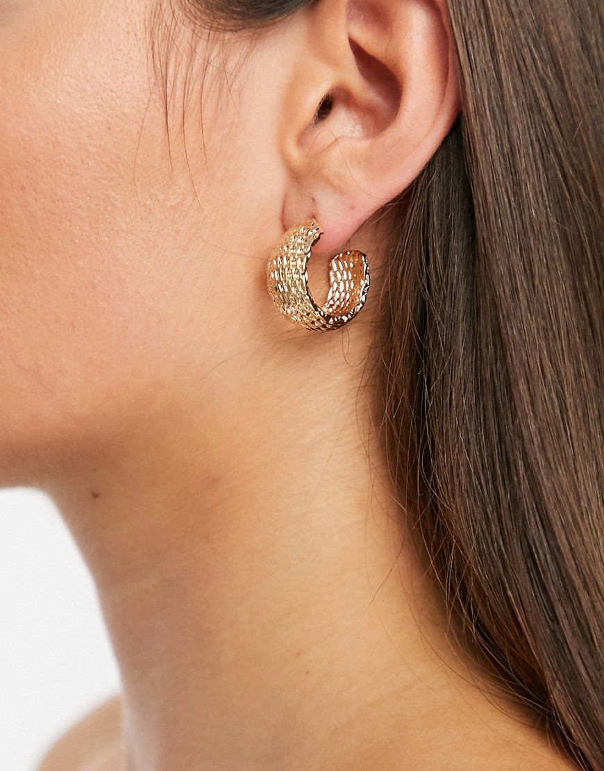 Accessorize hoop earrings in gold chain design