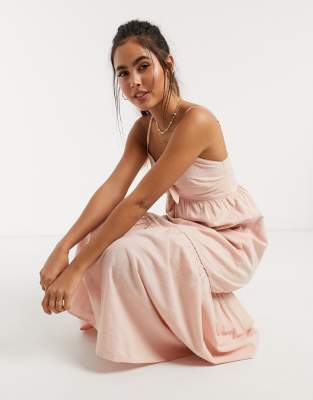 accessorise beach dress