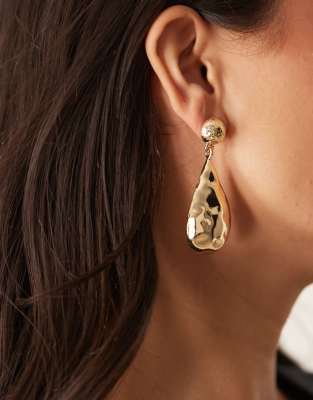large hammered metal drop earrings in gold
