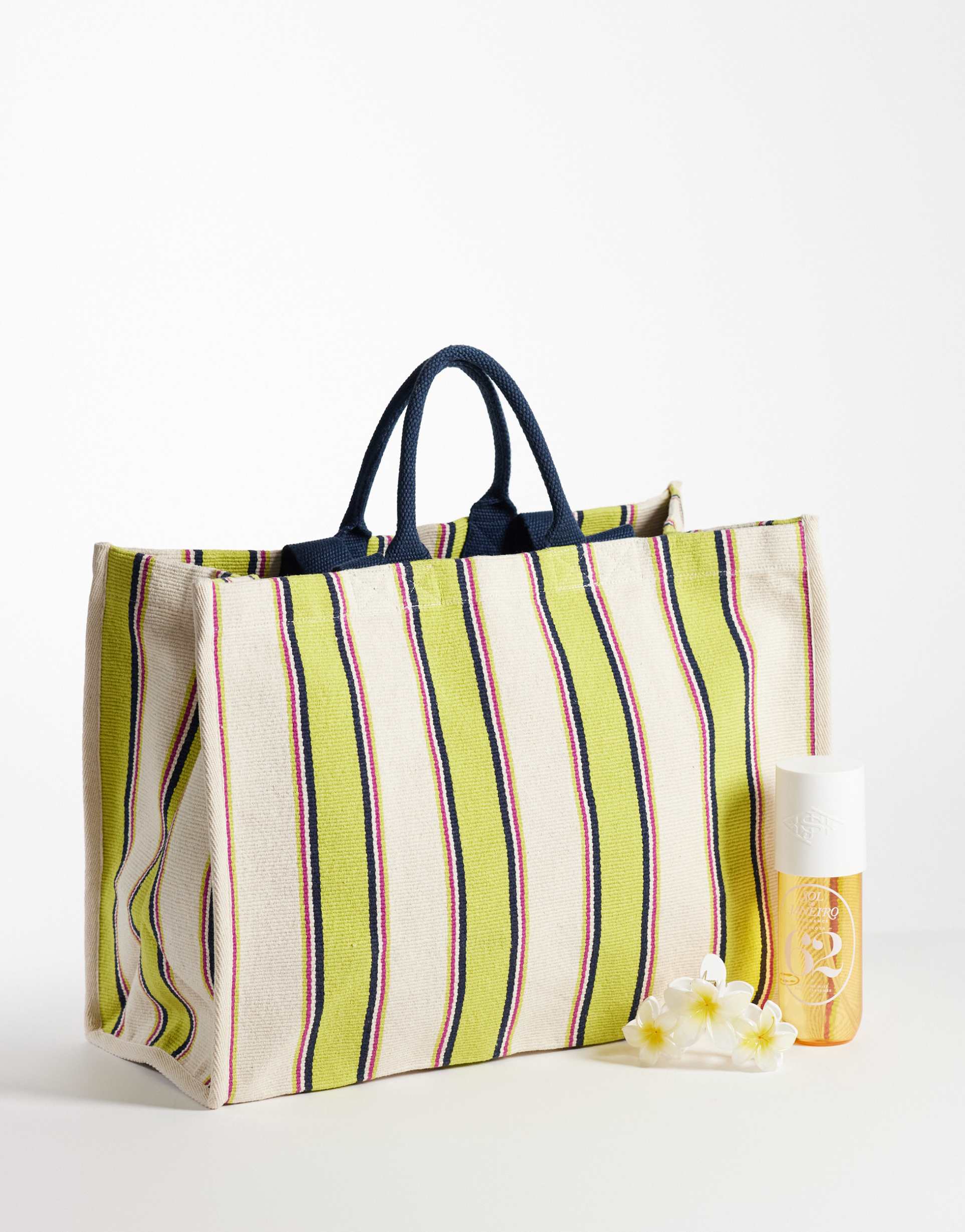 accessorize large striped beach tote in mutli