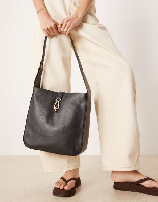 Accessorize leather shoulder bag in black