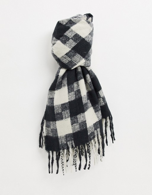 Accessorize Luna tassle blanket scarf in dark check