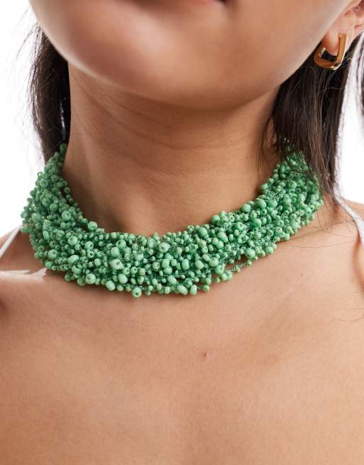 Accessorize – Markante Halskette mit Perlen in Minzgrün