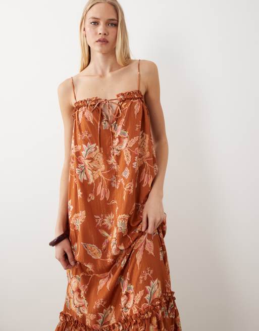 Accessorize – Maxikleid in Rostrot mit Blumenmuster und Rüschen, 2 von 4