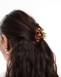 [Accessorize] Accessorize Megan flower metal hair claw in burgundy-Red No Size Burgundy