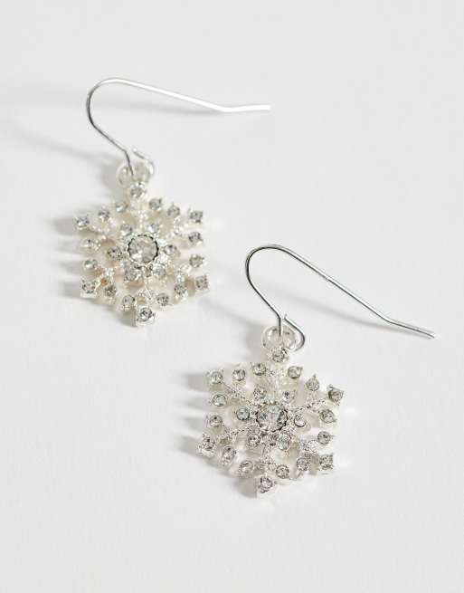 Accessorize - Pendientes largos plateados pequeños con diseño de copo de nieve brillante, 3 de 4