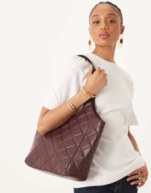 Accessorize quilted shoulder bag in burgundy, 4 of 4