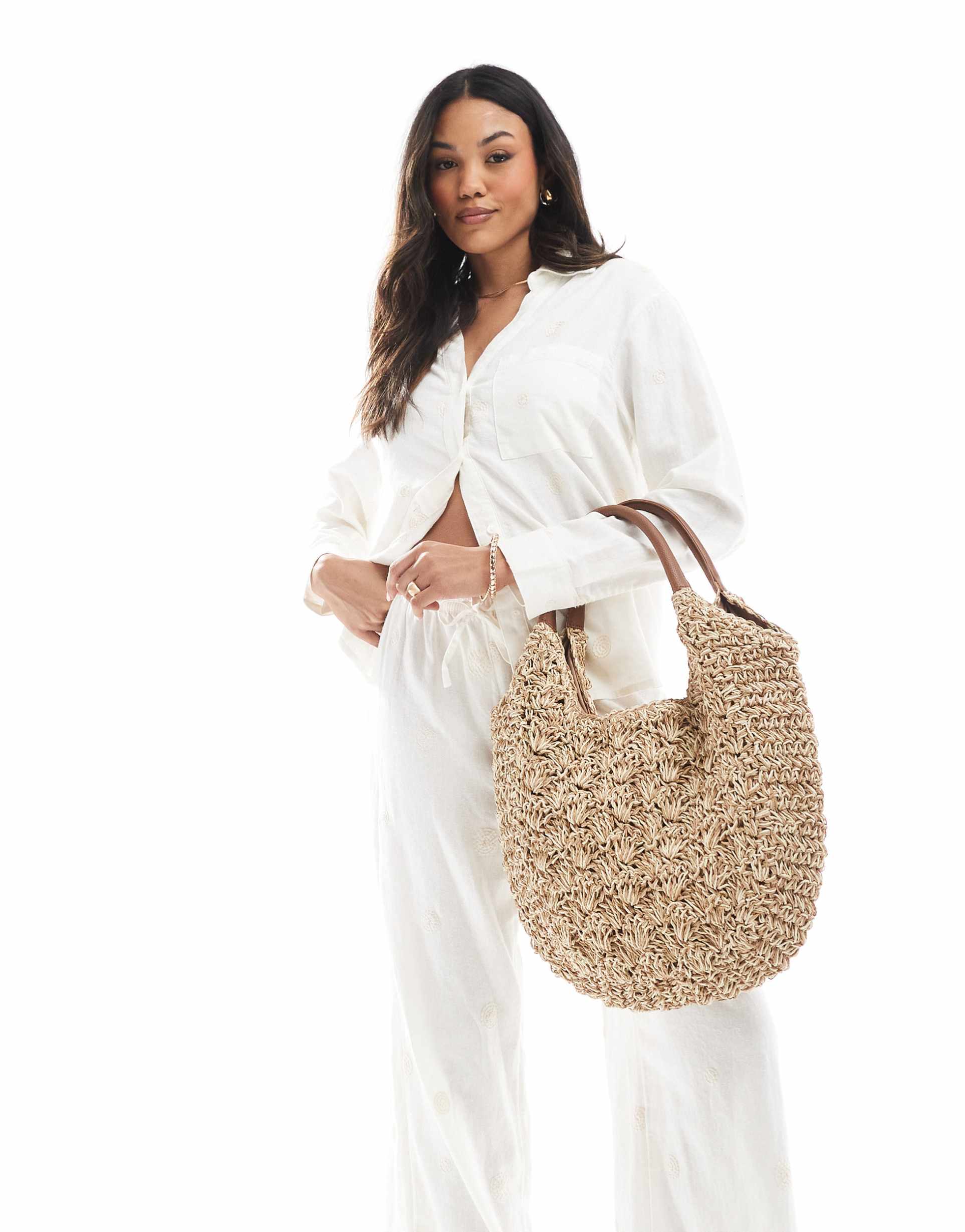 accessorize raffia large scoop shoulder bag in natural