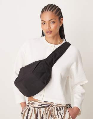 Accessorize Accessorize ruched 2in1 sling bag in back-Black