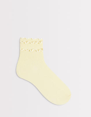 Accessorize - Socken in Gelb mit drei Rüschen