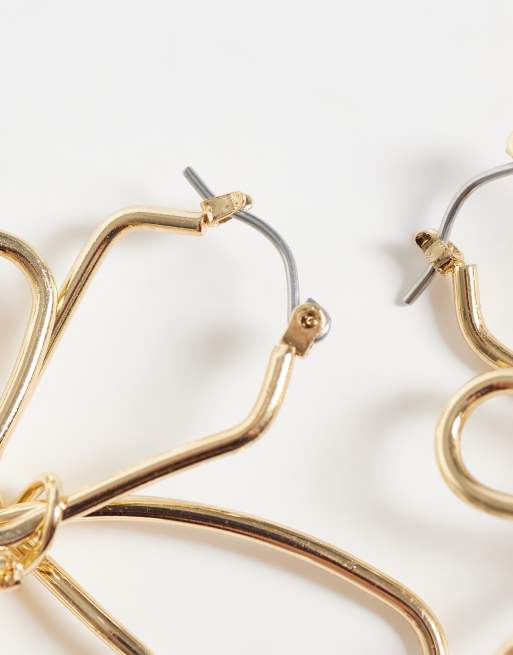 Accessorize statement cut out flower earrings in gold, 3 of 4