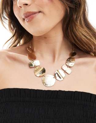 Accessorize - Statement-Halskette in Goldoptik mit eklektischem Design-Goldfarben
