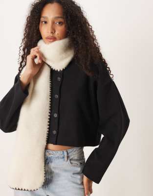 Accessorize Accessorize stitch edge teddy fluffy scarf in beige-Neutral
