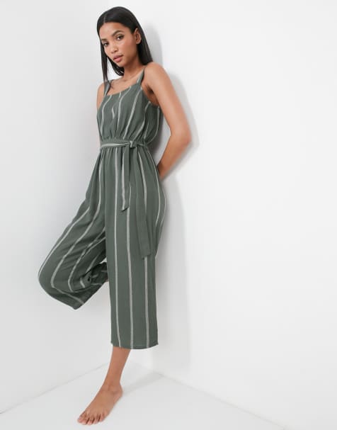 Accessorize – Strand-Jumpsuit mit Bindegürtel in Khaki gestreift