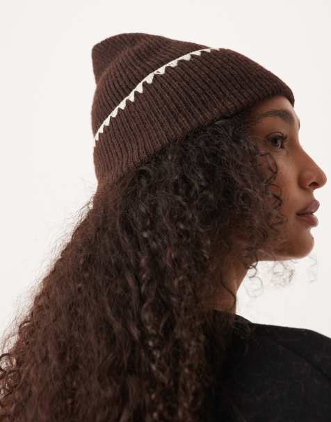 Accessorize – Strickmütze in Braun mit Kontrastnähten - view 1