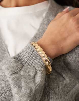 Accessorize - Strukturierter Armreif in Gold-Goldfarben