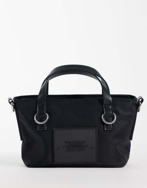 Accessorize – Svart, liten axelremsväska i nylon - view 1