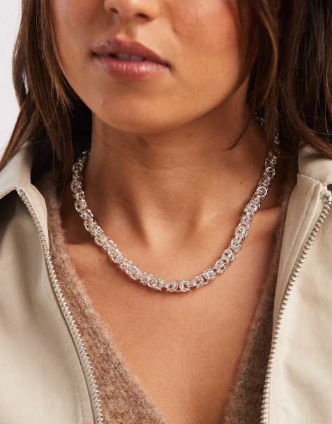 Accessorize textured luxe chain necklace in silver - view 1