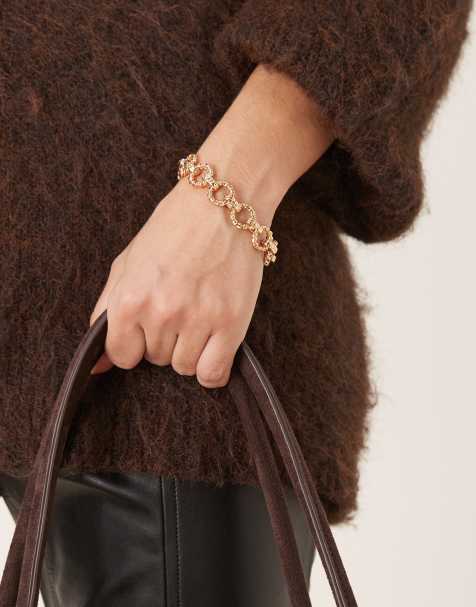 Accessorize textured t-bar chain bracelet in gold - view 1