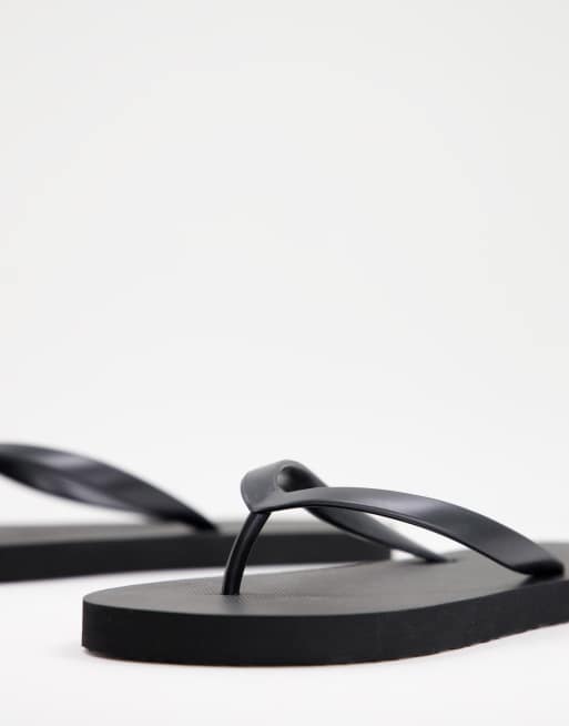 Accessorize thongs in black, 4 of 4