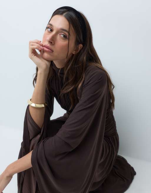 Accessorize velvet headband in black, 5 of 5