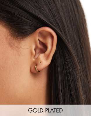 Accessorize – Vergoldete, schlichte Creolen aus Edelstahl in Gold - view 1