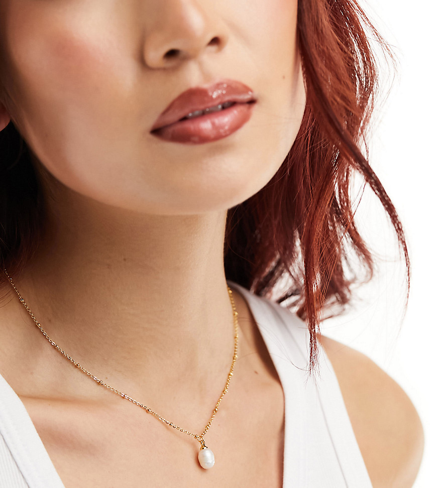 Accessorize Z collection pearl necklace in gold plated