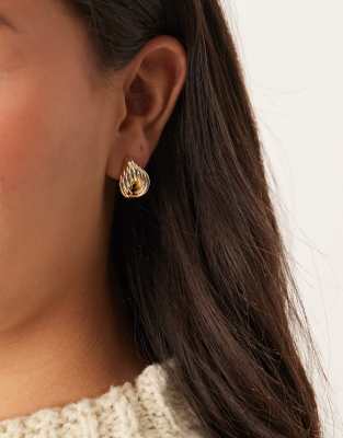 Accessorize Accessorize Z gold plated tapered ridge earrings in gold